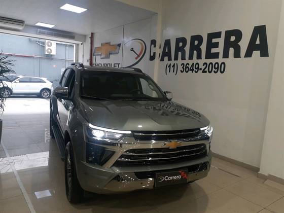 CHEVROLET S10 2.8 16V TURBO DIESEL HIGH COUNTRY CD 4X4 AUTOMÁTICO CHEVROLET S10 2.8 16V TURBO DIESEL HIGH COUNTRY CD 4X4 AUTOMÁTICO